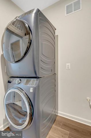 2508 NEABSCO COMMON PL, Woodbridge, VA 22191
