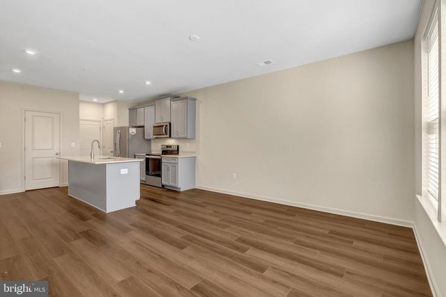 2508 NEABSCO COMMON PL, Woodbridge, VA 22191