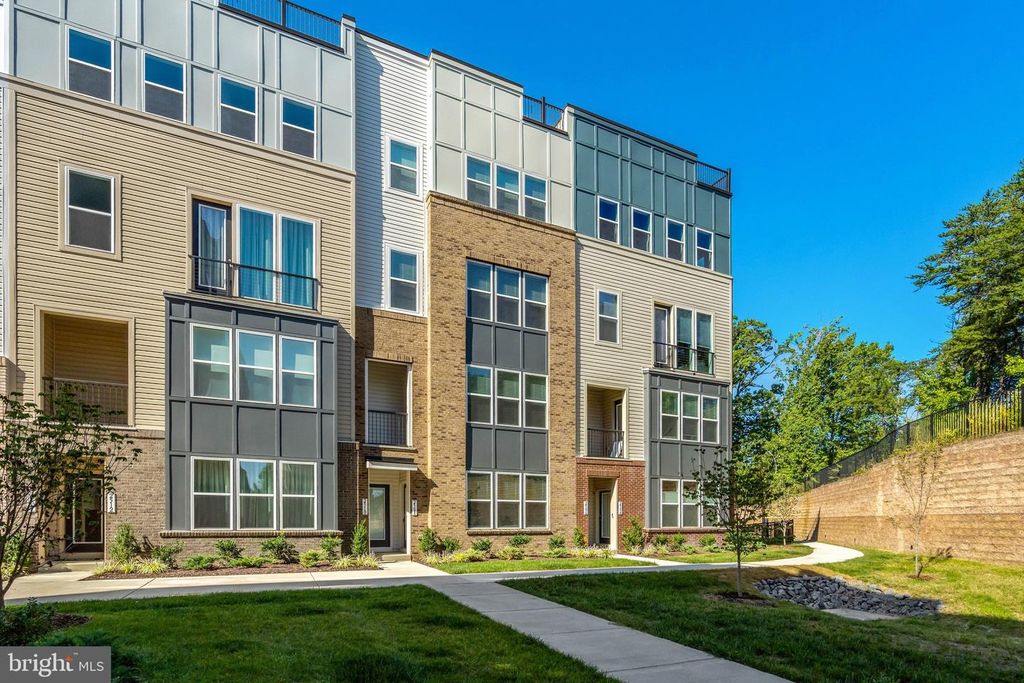 2508 NEABSCO COMMON PL, Woodbridge, VA 22191