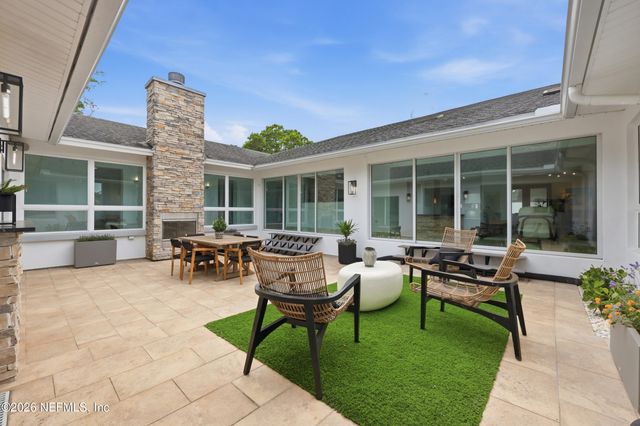 8071 PINE LAKE Road, Jacksonville, FL 32256