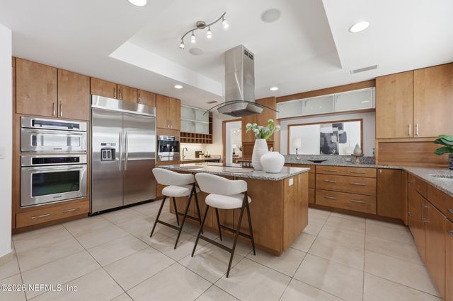 8071 PINE LAKE Road, Jacksonville, FL 32256