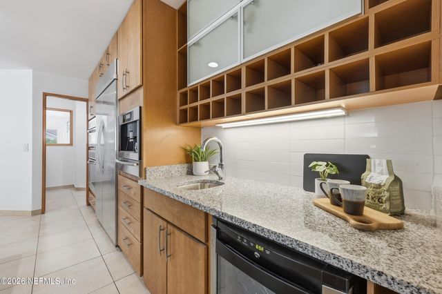 8071 PINE LAKE Road, Jacksonville, FL 32256