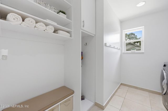 8071 PINE LAKE Road, Jacksonville, FL 32256