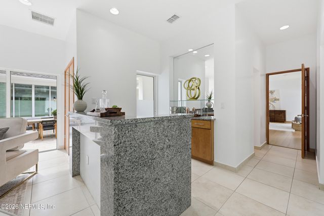 8071 PINE LAKE Road, Jacksonville, FL 32256