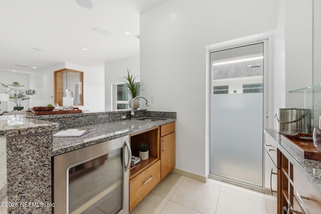 8071 PINE LAKE Road, Jacksonville, FL 32256