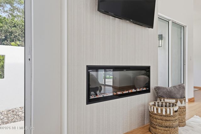 8071 PINE LAKE Road, Jacksonville, FL 32256