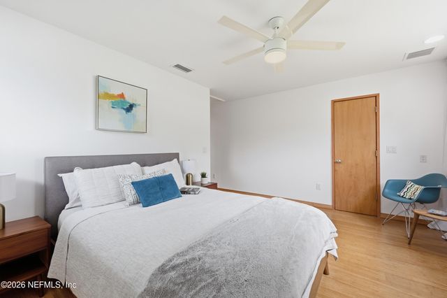 8071 PINE LAKE Road, Jacksonville, FL 32256