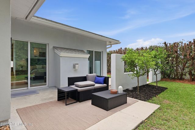 8071 PINE LAKE Road, Jacksonville, FL 32256