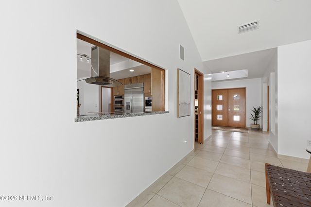 8071 PINE LAKE Road, Jacksonville, FL 32256