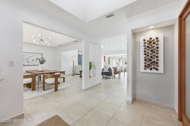 8071 PINE LAKE Road, Jacksonville, FL 32256