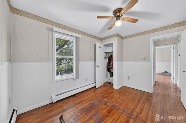 27 Lillian Terrace, Woodbridge Proper, NJ 07095