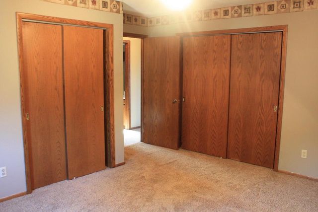 2304 E 10th St, Superior, WI 54880