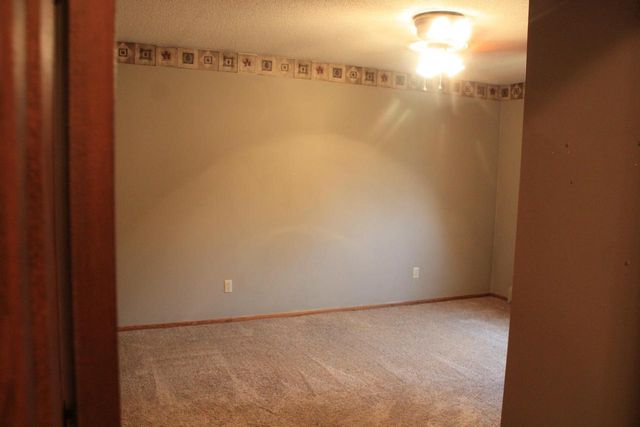 2304 E 10th St, Superior, WI 54880