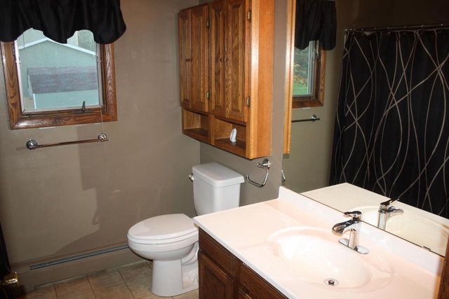 2304 E 10th St, Superior, WI 54880