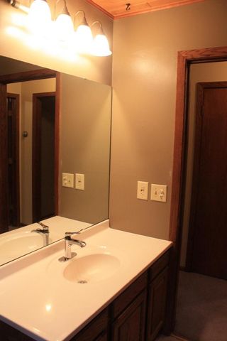 2304 E 10th St, Superior, WI 54880