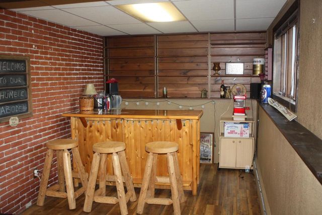 2304 E 10th St, Superior, WI 54880