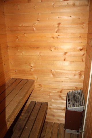 2304 E 10th St, Superior, WI 54880