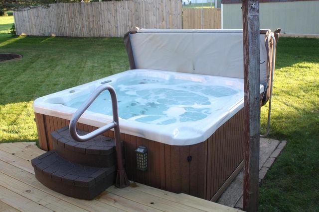 2304 E 10th St, Superior, WI 54880