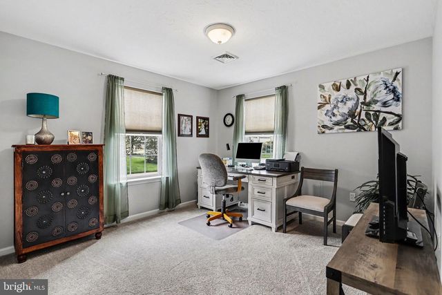 67 S ALPINE DR, York, PA 17408