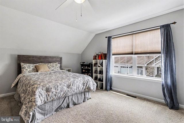 67 S ALPINE DR, York, PA 17408