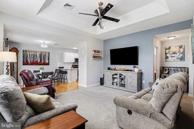 67 S ALPINE DR, York, PA 17408