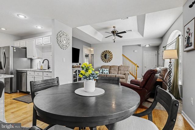 67 S ALPINE DR, York, PA 17408