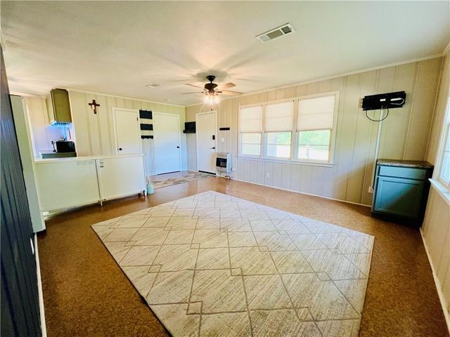 930 BELLEVUE Street, Jena, LA 71342