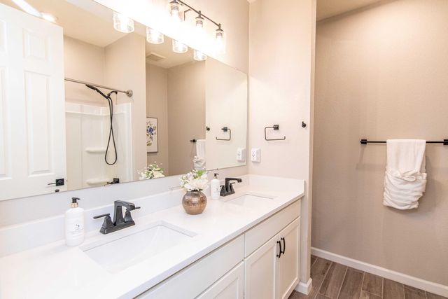 3305 Wolf Tail Loop NE, Rio Rancho, NM 87144