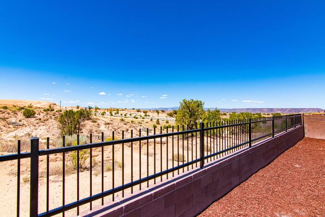3305 Wolf Tail Loop NE, Rio Rancho, NM 87144