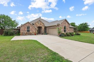 603 E Saunders Street, Trenton, TX 75490