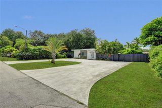 6104 SW 33rd Street, Miramar, FL 33023