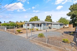 1692 N Beverly Street, Porterville, CA 93257