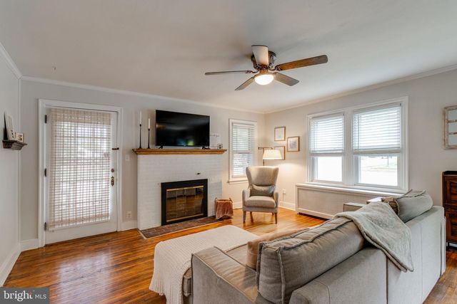 333 E OAK ST, Palmyra, PA 17078