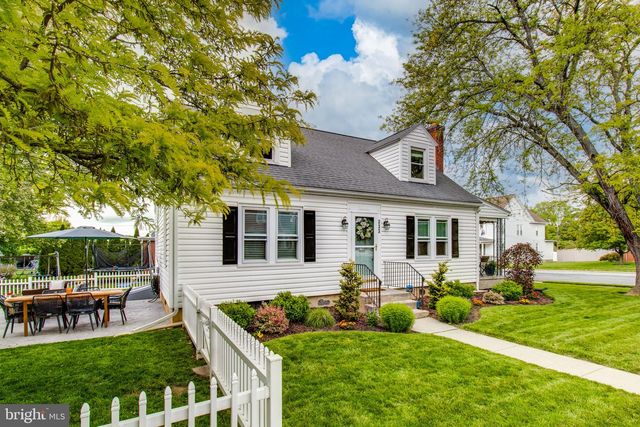 333 E OAK ST, Palmyra, PA 17078