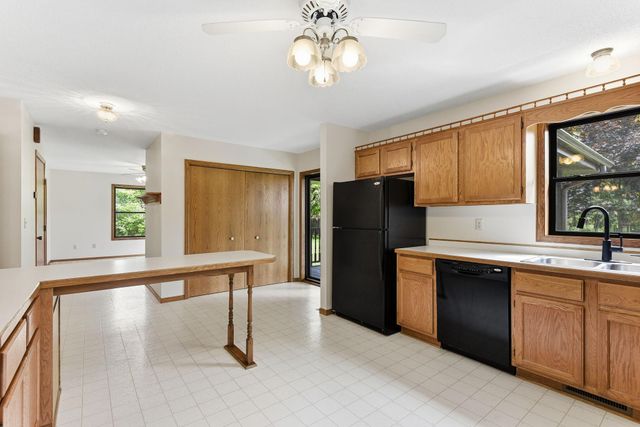 7953 Woodlawn Drive, Mounds View, MN 55112