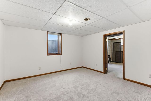7953 Woodlawn Drive, Mounds View, MN 55112
