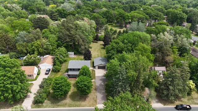 7953 Woodlawn Drive, Mounds View, MN 55112
