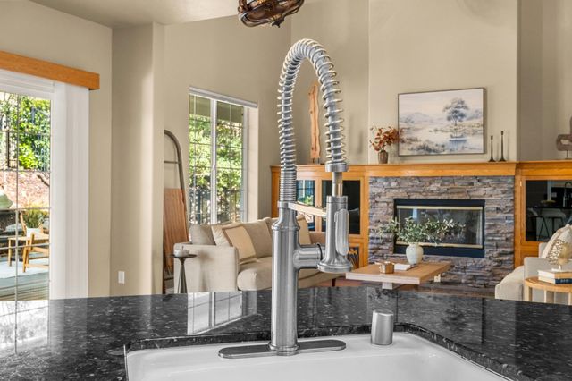 4029 Schelin Ct, Cameron Park, CA 95682
