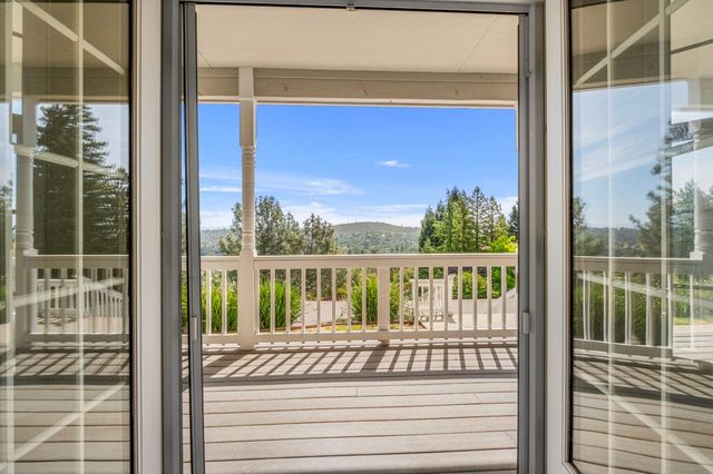 4029 Schelin Ct, Cameron Park, CA 95682