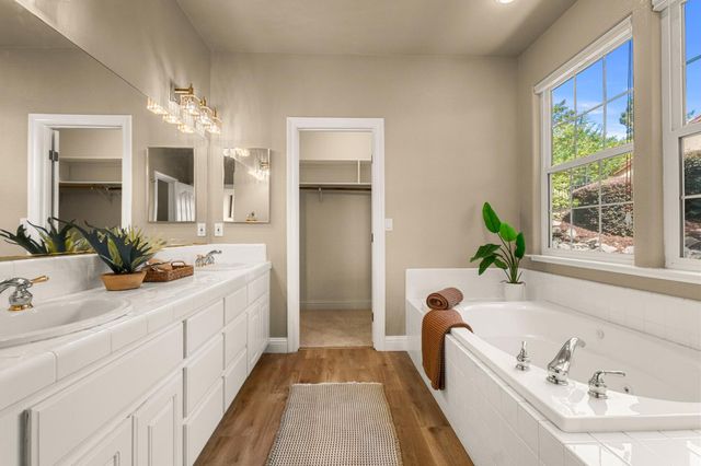 4029 Schelin Ct, Cameron Park, CA 95682