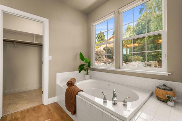 4029 Schelin Ct, Cameron Park, CA 95682