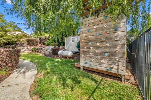 4029 Schelin Ct, Cameron Park, CA 95682