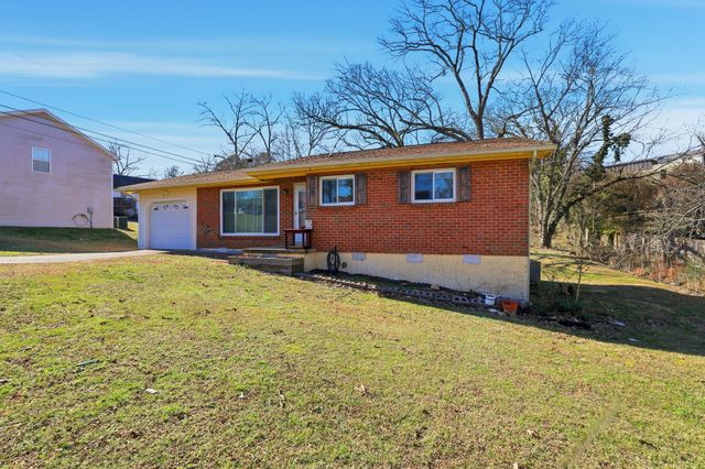 5703 Dagney Lane, Hixson, TN 37343