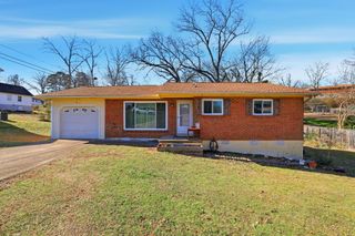 5703 Dagney Lane, Hixson, TN 37343