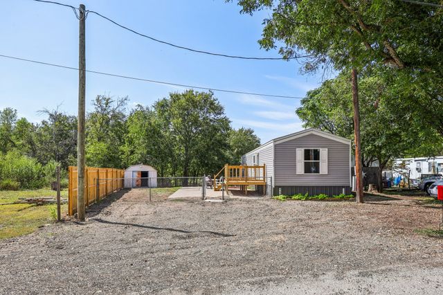 4214 Tejas Trail, Granbury, TX 76048