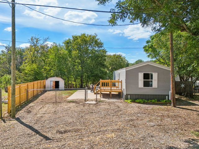 4214 Tejas Trail, Granbury, TX 76048