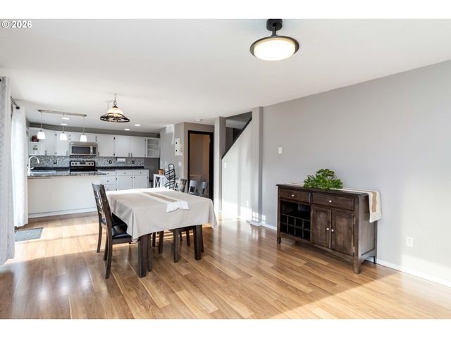 5605 HORIZON Ct, Longview, WA 98632