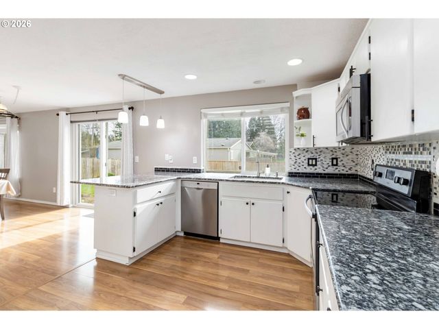 5605 HORIZON Ct, Longview, WA 98632