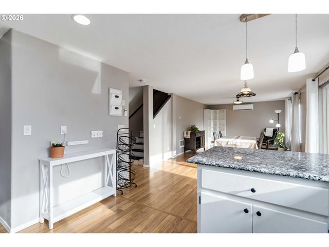 5605 HORIZON Ct, Longview, WA 98632