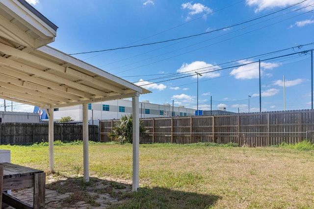 665 Parson Drive, Beaumont, TX 77706